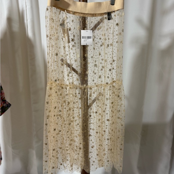 - Forever 21 sparkly holiday skirt. Nwt - Picture 12 of 12